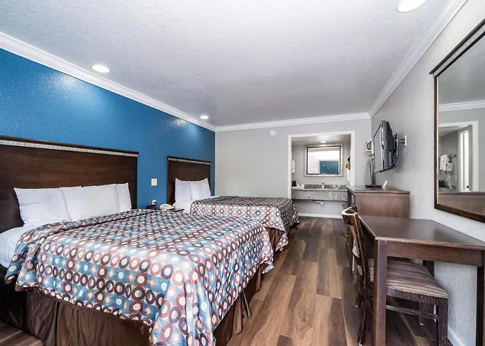 Gatortown Inn